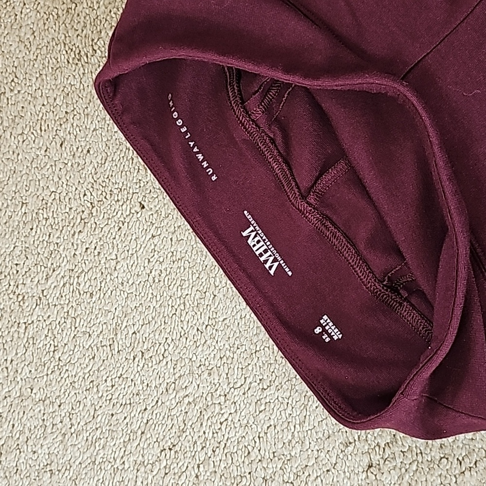 WHBM Runway Leggings size 8 - Picture 3 of 6